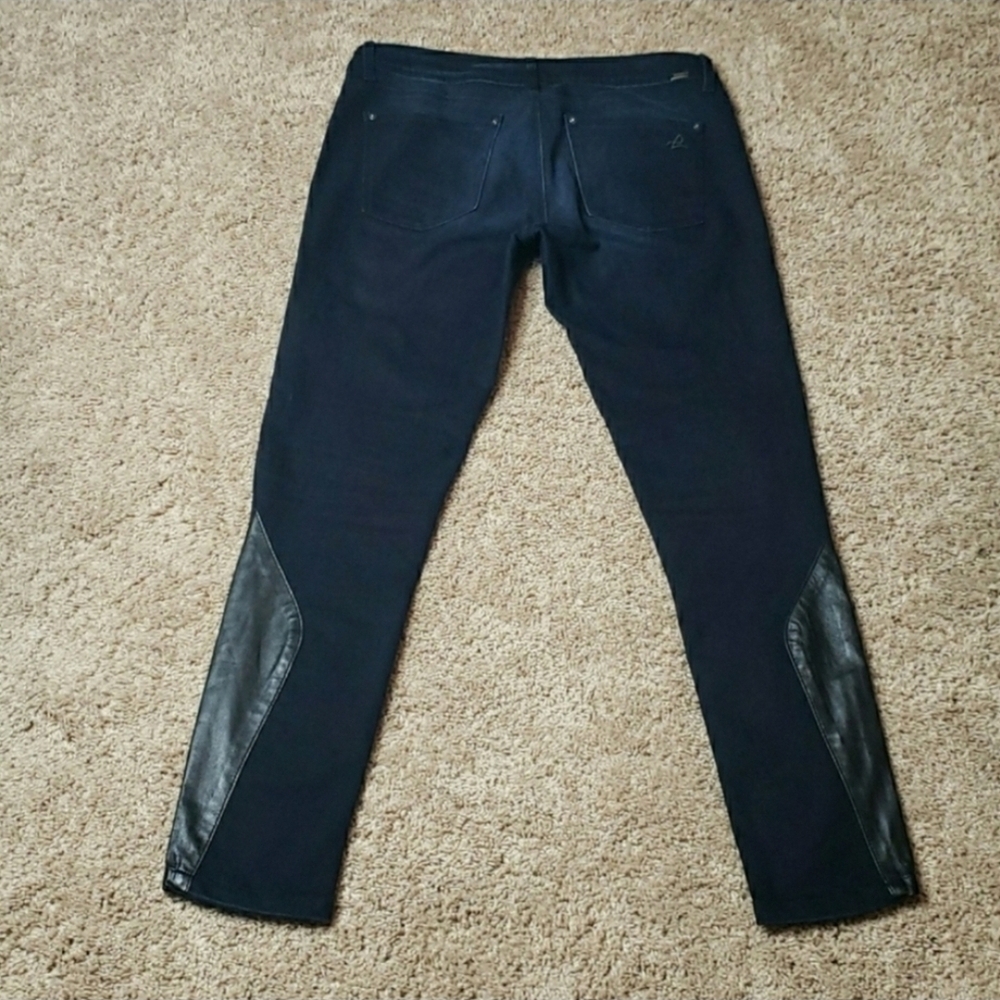 DL1961 Women's Emma Legging Jeans - Dark Blue - Picture 8 of 9